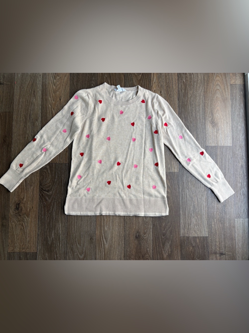 Time and Tru Beige Sweater with Pink and Red Heart Pattern